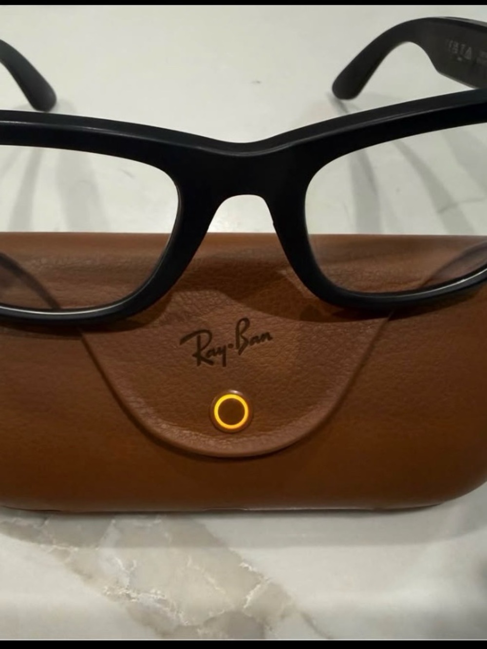 Ray-Ban Black Frame Glasses with Brown Leather Case gen 2